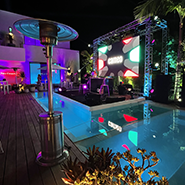STAGE AND DECOR